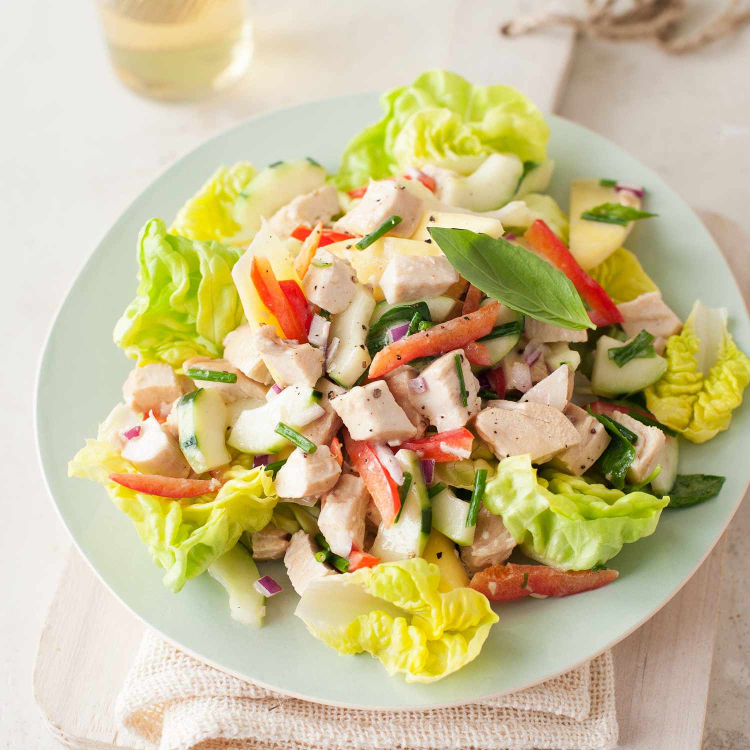 Crisp Chicken Cucumber Salad Recipe - Refreshing Zest in Every Bite!